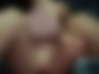 Sarah Peterson's Live Sex Cam Show