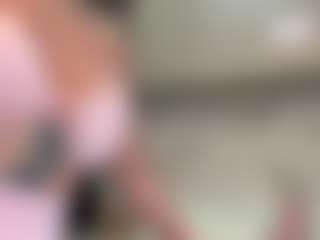 Live cam show with Sarah Peterson - Lush Latina on Livezox | colombia