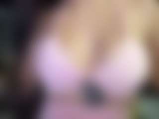 Live cam show with Sarah Peterson - Big Tits Toys on Camming Site