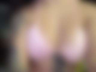 Sarah Peterson's Live Sex Cam Show