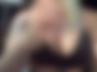 Sarah Peterson's Live Sex Cam Show