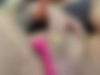 Sarah Peterson's Live Sex Cam Show