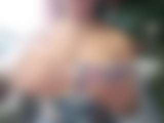 Sarah Peterson's Live Sex Cam Show