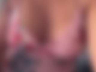 Sarah Peterson's Live Sex Cam Show