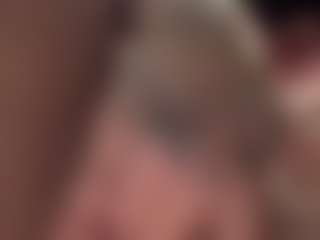 Sarah Peterson's Live Sex Cam Show