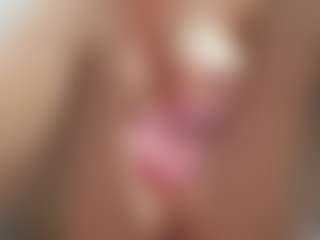 Sarah Peterson's Live Sex Cam Show