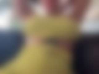 Live cam show with Sarah Peterson - Lush on Camsoda