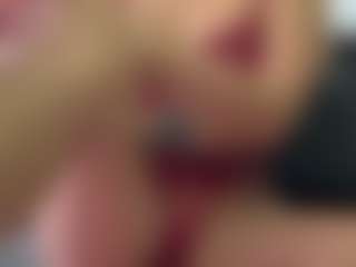 Sarah Peterson's Live Sex Cam Show