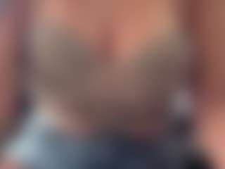 Sarah Peterson's Live Sex Cam Show