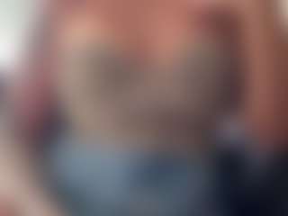 Sarah Peterson's Live Sex Cam Show