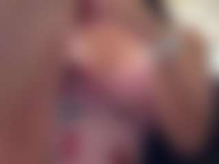 Sarah Peterson's Live Sex Cam Show