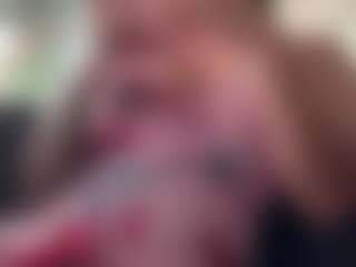 Sarah Peterson's Live Sex Cam Show