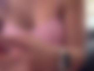 Sarah Peterson's Live Sex Cam Show