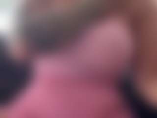Sarah Peterson's Live Sex Cam Show