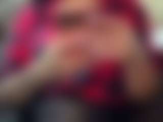 Live cam show with Sarah Peterson - Tease Brown Hair on sexylive.show