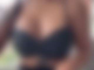 Live cam show with Sarah Peterson - Twerk Latina on Dare Cams | colombia