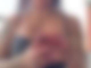 Sarah Peterson's Live Sex Cam Show