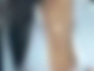 Live cam show with Sarah Peterson - Fetish Brown Hair on nudelive.tv