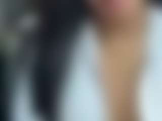 Live cam show with Sarah Peterson - Big Tits on camwithhim.com