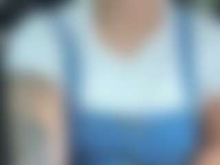 Sarah Peterson's Live Sex Cam Show