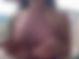 Live cam show with Sarah Peterson - Cum Brown Hair on Camsoda