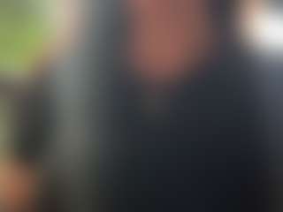 Live cam show with Sarah Peterson - Twerk on makecum.org