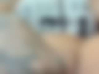 Live cam show with Sarah Peterson - Anal Brown Hair on SpankPalCams
