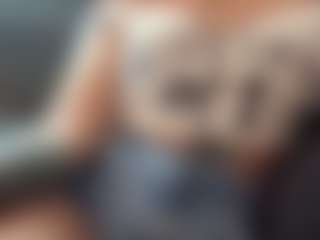Sarah Peterson's Live Sex Cam Show