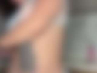 Sarah Peterson's Live Sex Cam Show