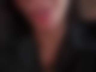 Live cam show with Sarah Peterson - Fetish on Mixed Magazine Live