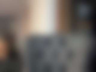 Live cam show with Sarah Peterson - Shaved Pussy Brown Hair on nudelive.tv