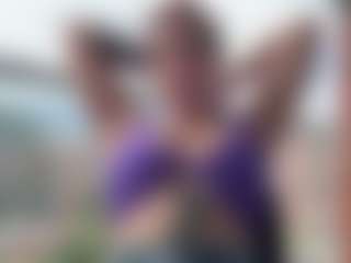 Sarah Peterson's Live Sex Cam Show