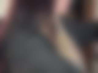 Live cam show with Sarah Peterson - Tease Toys on Camsoda