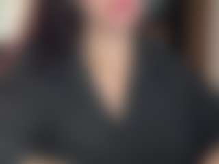 Live cam show with Sarah Peterson - Tease Latina on Camsoda | colombia
