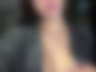 Live cam show with Sarah Peterson - Lush Big Tits on Gym Cam Girls