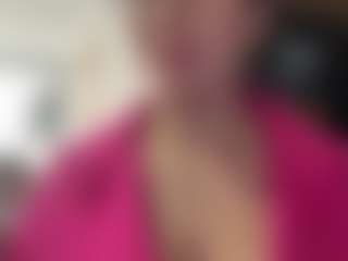 Sarah Peterson's Live Sex Cam Show