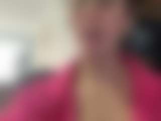 Sarah Peterson's Live Sex Cam Show