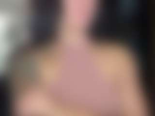 Live cam show with Sarah Peterson - Blowjob on Camsoda