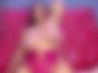 Live cam show with Cynthia - Ebony on Milfs Live | colombia