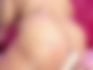 Cynthia's Live Sex Cam Show
