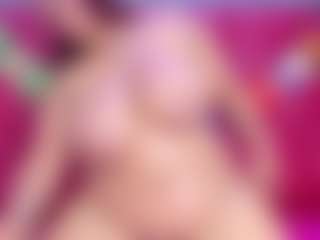 Cynthia's Live Sex Cam Show