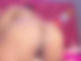 Cynthia's Live Sex Cam Show
