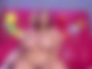 Cynthia's Live Sex Cam Show