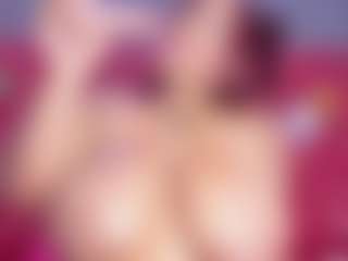 Cynthia's Live Sex Cam Show