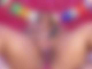 Cynthia's Live Sex Cam Show