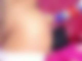 Cynthia's Live Sex Cam Show