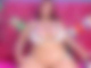 Cynthia's Live Sex Cam Show