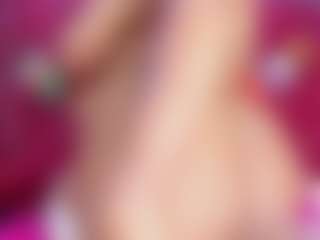 Cynthia's Live Sex Cam Show