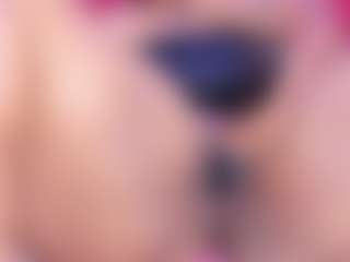 Cynthia's Live Sex Cam Show