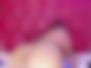 Live cam show with Cynthia - Tattoos on Uber Horny